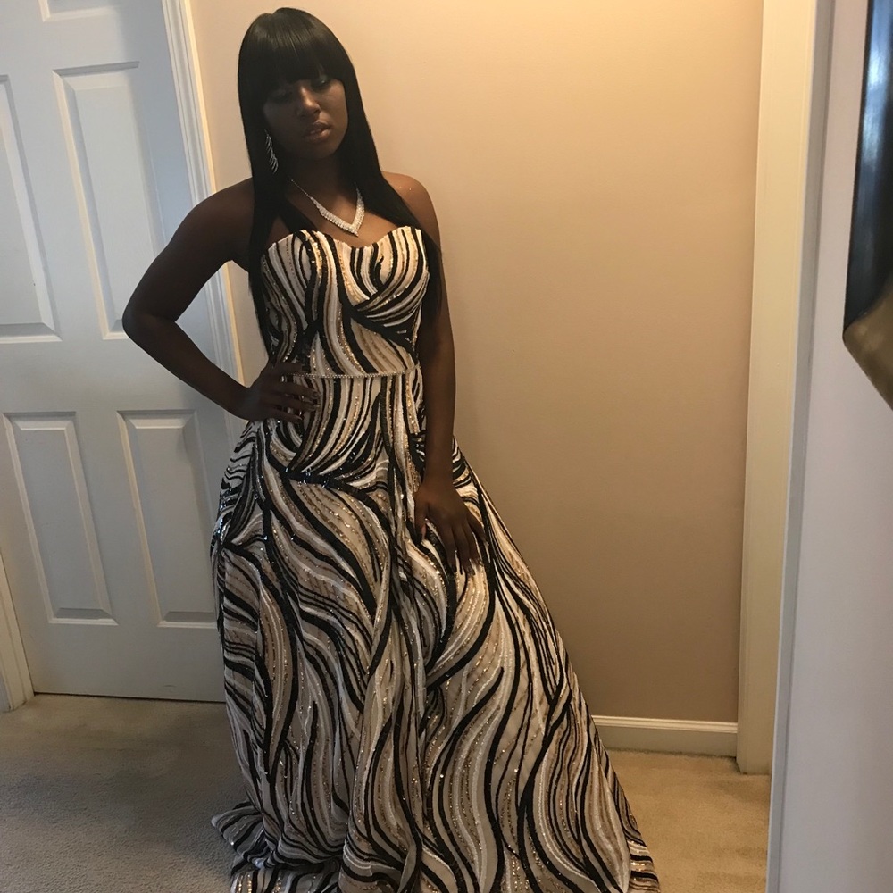Meet your Posher, Imani